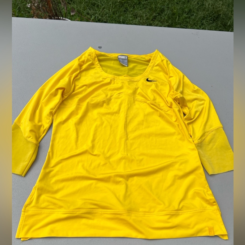 Nike running long sleeve